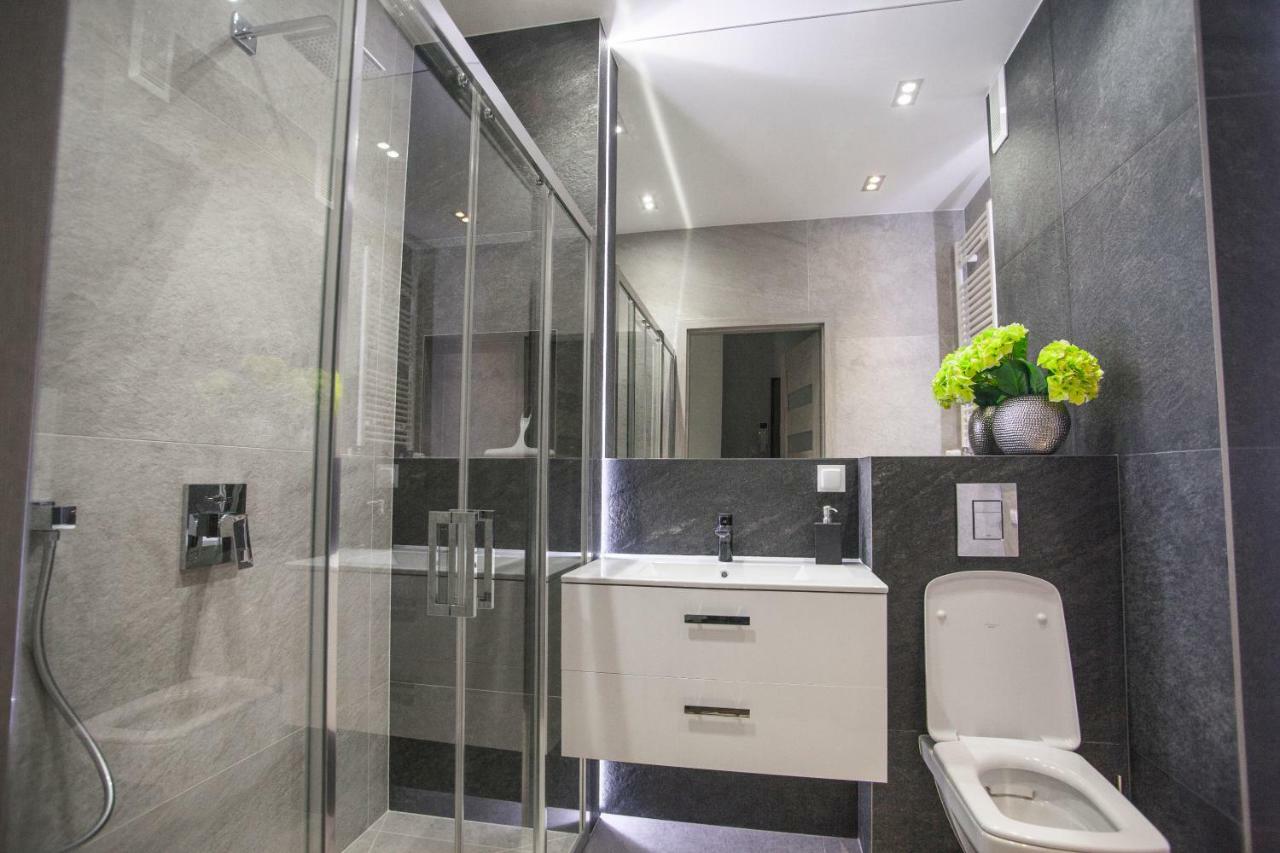 Apartament W Cieplicach Jelenia Góra Extérieur photo